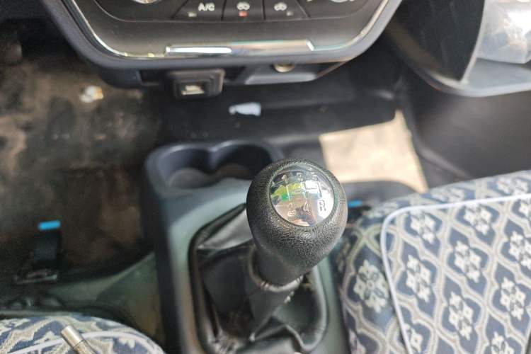 Used Jinbei T5  Gear Lever