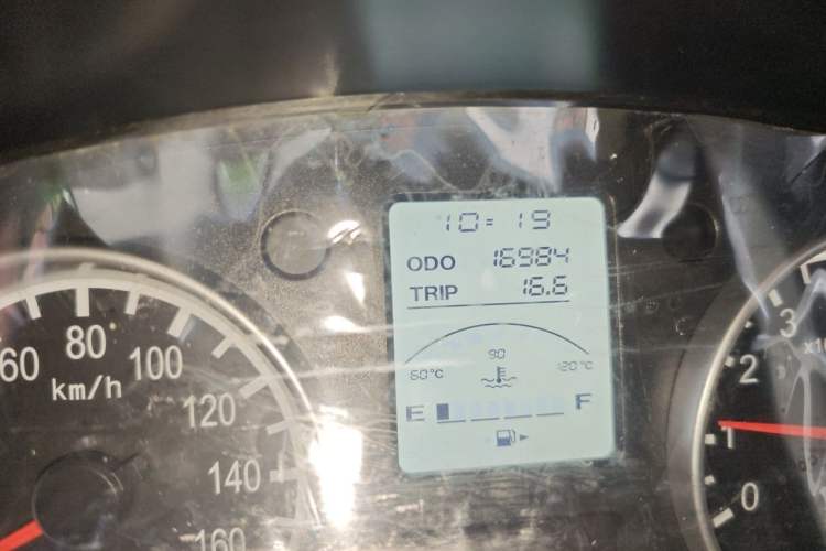 Used Jinbei T5  Odometer Close Up