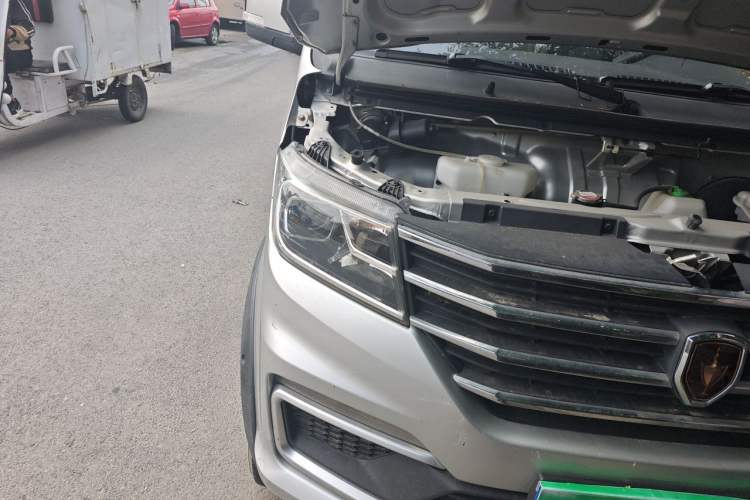 Used Jinbei T5  Right Front Headlight