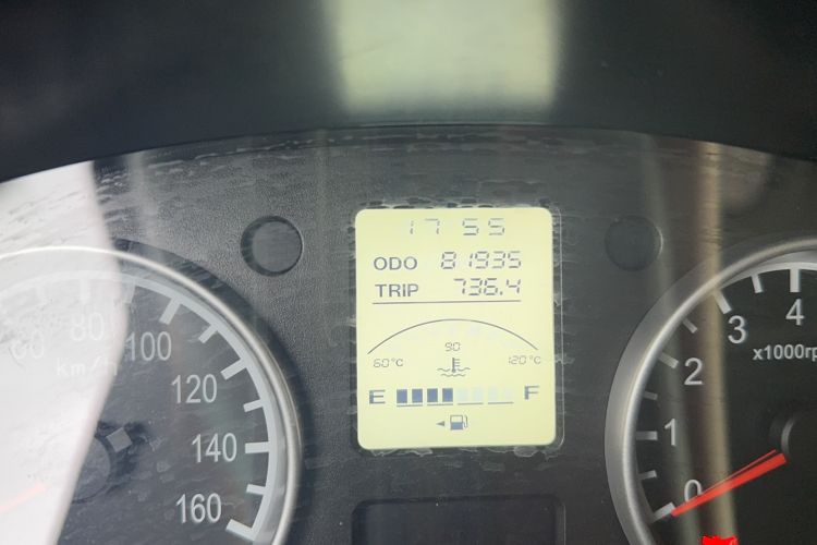 Used Jinbei T5 2020 1.6L Entrepreneurial Model Rear Dual Wheels 3.4m China VI SWD16M Odometer Close Up