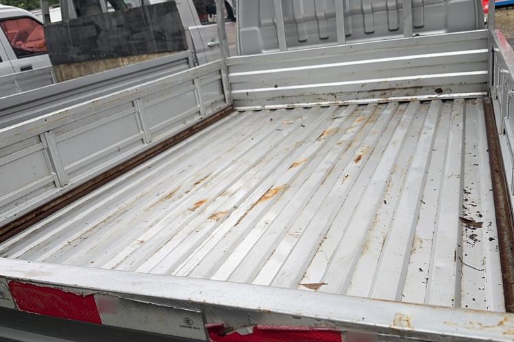 Used Jinbei T5 2023 1.6L Standard Model Double Cab 2.6-Meter Rear Dual Wheels Trunk