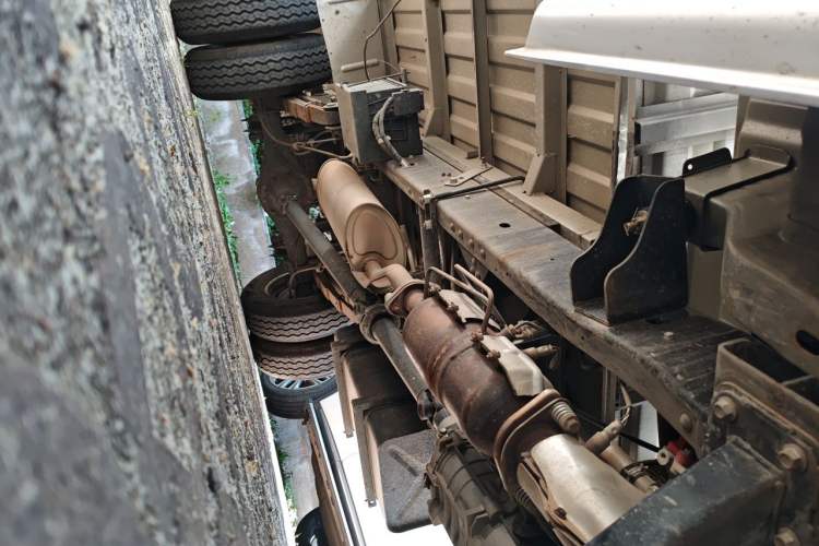 Used Jinbei T50S  Chassis Front Right