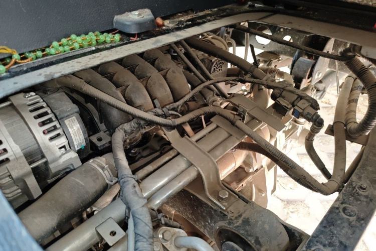 Used Jinbei T50S  Engine Bay