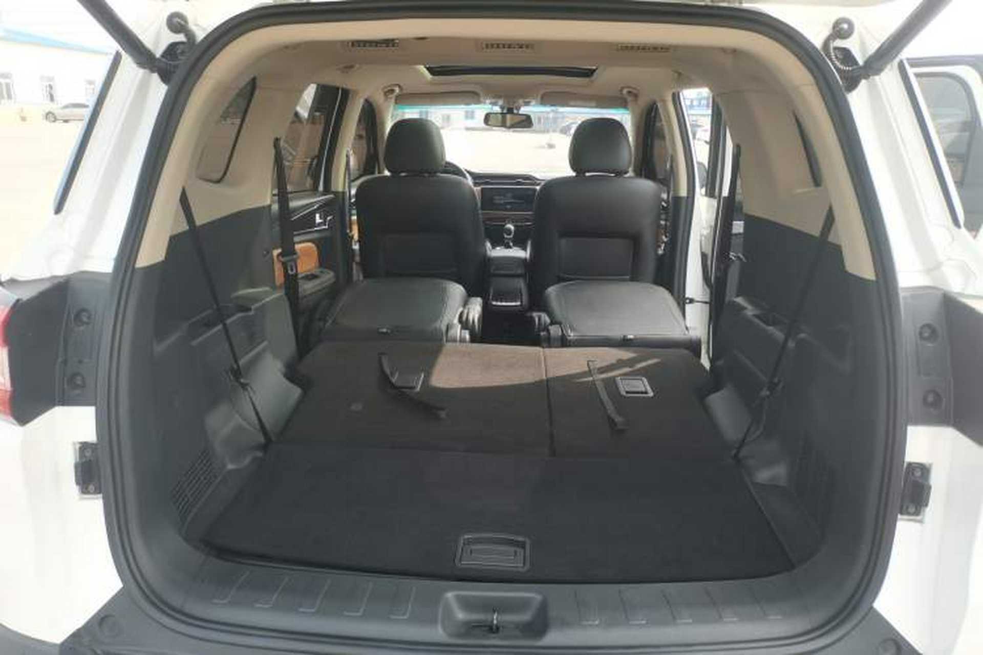 Used Jinbei Viewing 2019 1.5T Manual Smart Connectivity Version Interior 10