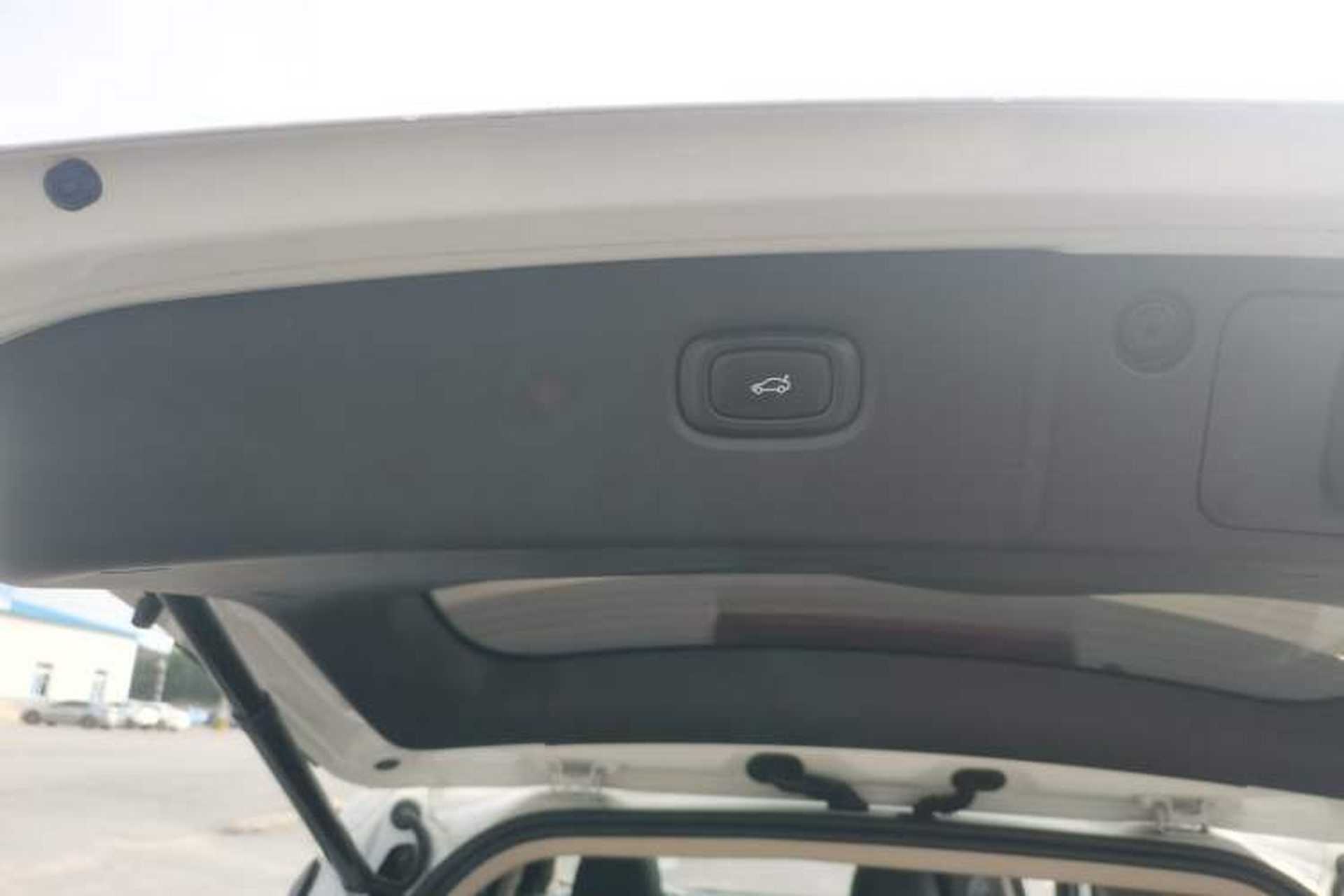 Used Jinbei Viewing 2019 1.5T Manual Smart Connectivity Version Interior 11