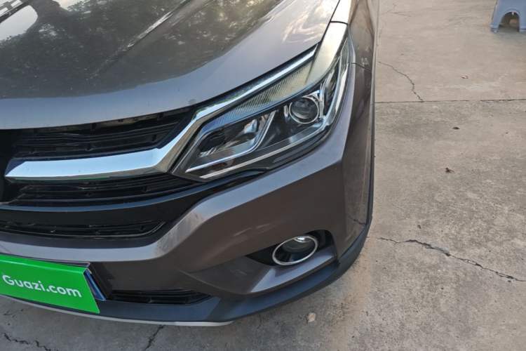 Used Jinbei Viewing 2019 1.5T Manual Comfort Model Left Front Headlight