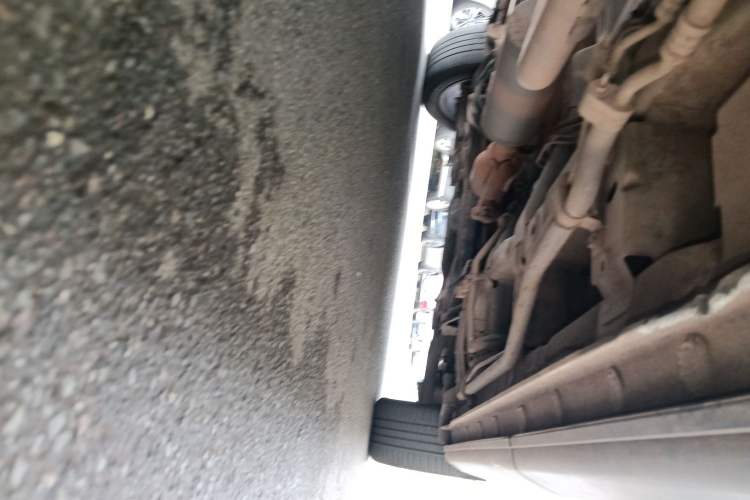 Used Jinbei Viewing 2019 1.5T Manual Smart Connectivity Version Chassis Rear Right