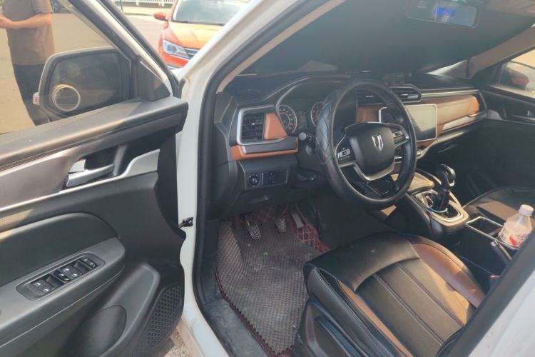 Used Jinbei Viewing 2019 1.6L Manual Leading Model Driver Seat