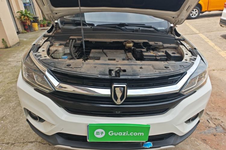 Used Jinbei Viewing 2019 1.6L Manual Leading Model Engine Bay