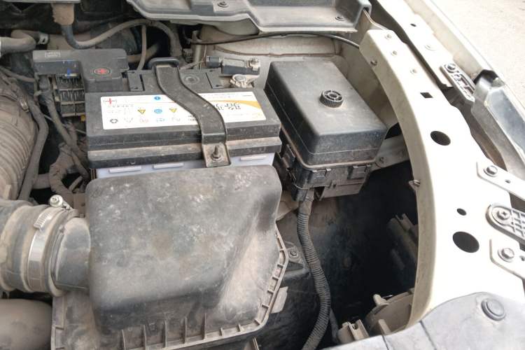 Used Jinbei Viewing 2019 1.5T Manual Smart Connectivity Version Engine Bay Left