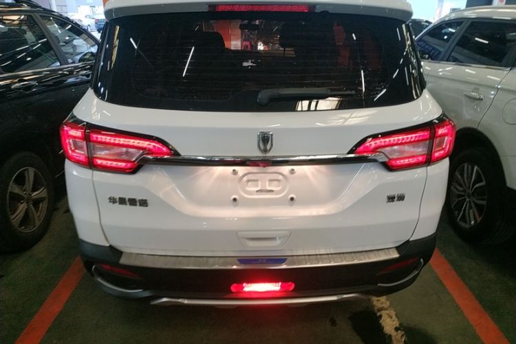 Used Jinbei Viewing 2019 1.6L Manual Comfort Model Exterior 4