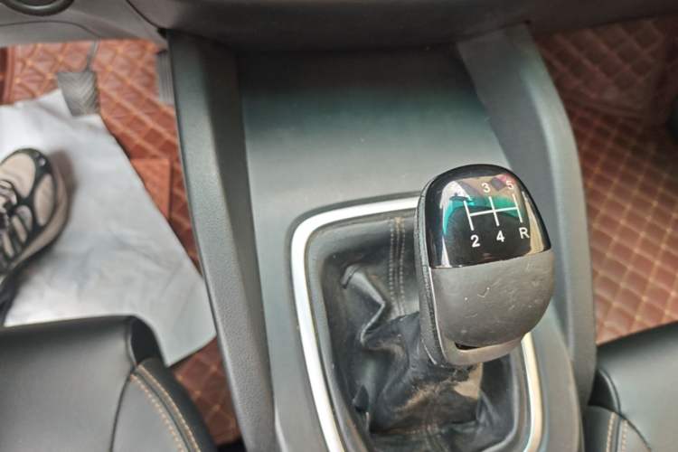 Used Jinbei Viewing 2019 1.6L Manual Leading Model Gear Lever