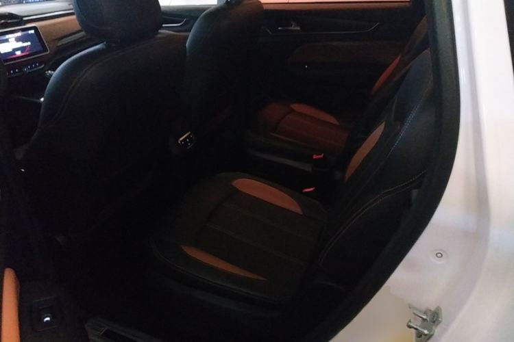 Used Jinbei Viewing 2019 1.6L Manual Comfort Model Interior 6