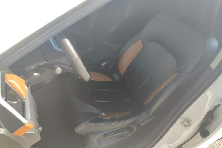 Used Jinbei Viewing 2019 1.6L Manual Leading Model Left Front Seat
