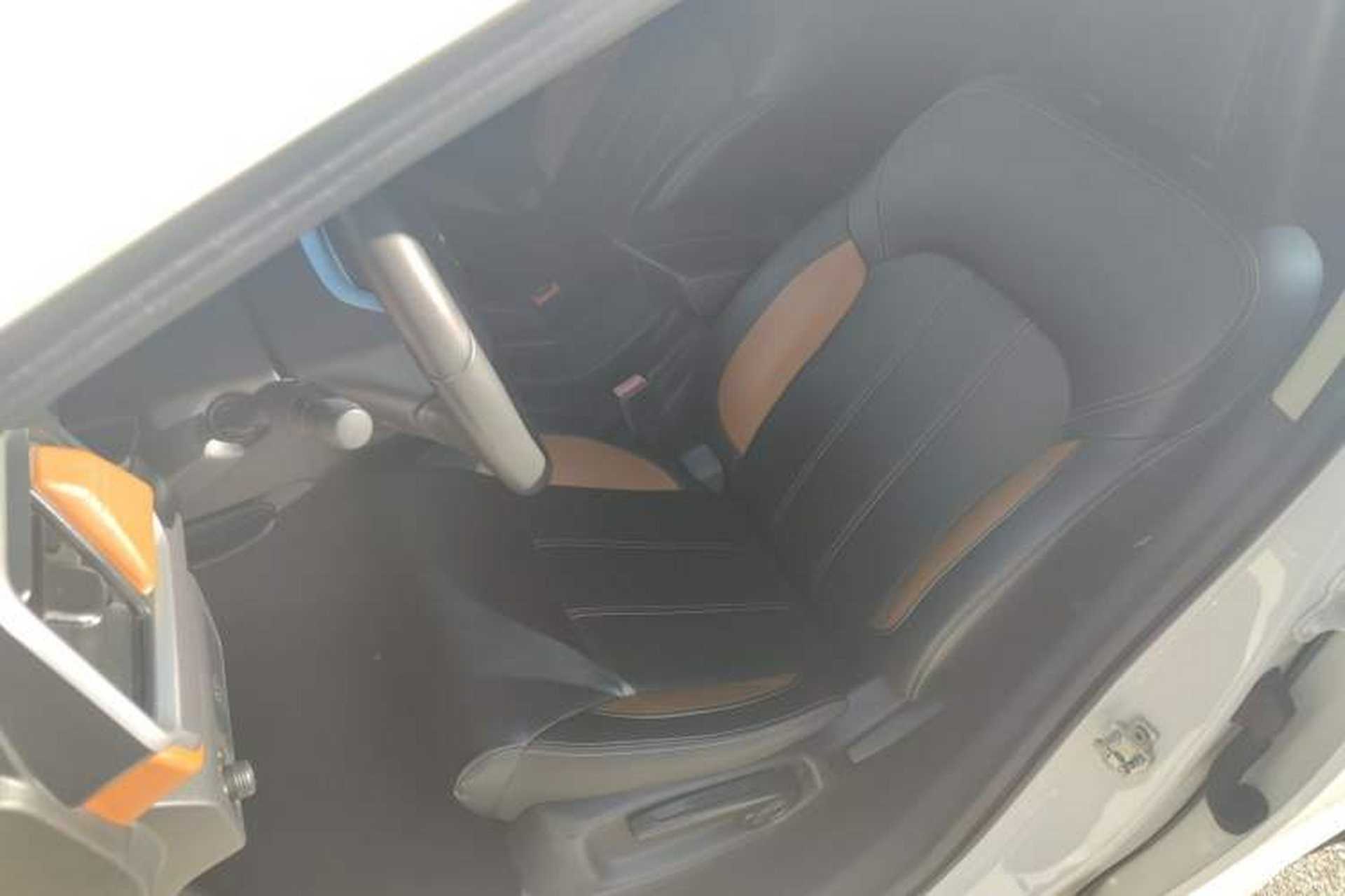 Used Jinbei Viewing 2019 1.6L Manual Leading Model Left Front Seat