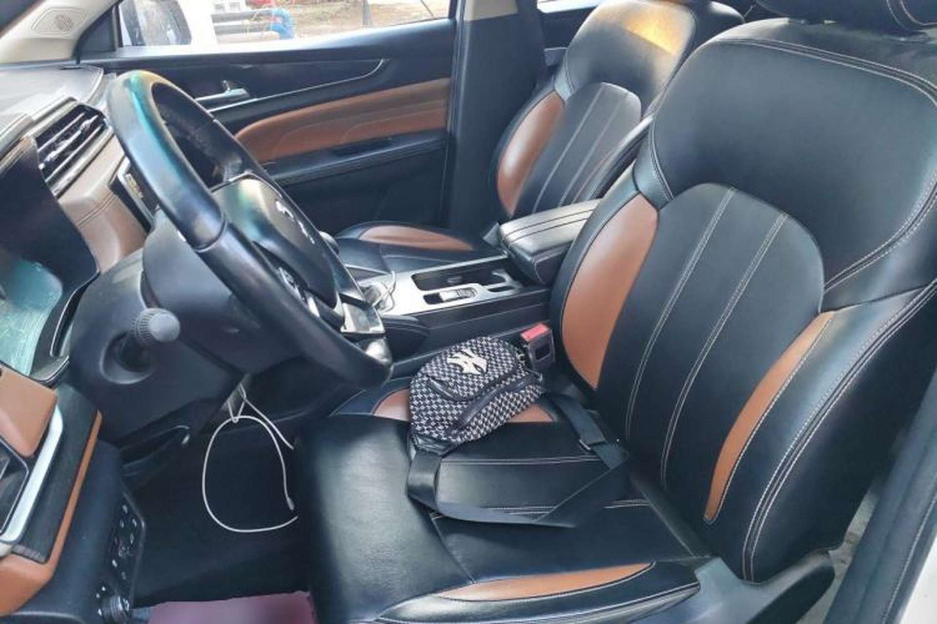 Used Jinbei Viewing 2019 1.5T Manual Smart Connectivity Version Left Front Seat