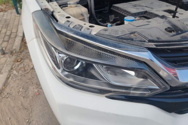 Used Jinbei Viewing 2019 1.6L Manual Leading Model Right Front Headlight
