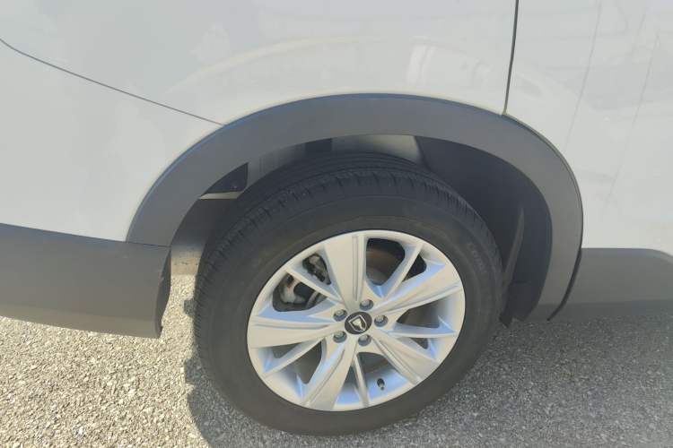 Used Jinbei Viewing 2019 1.6L Manual Leading Model Right Rear Wheel Hub