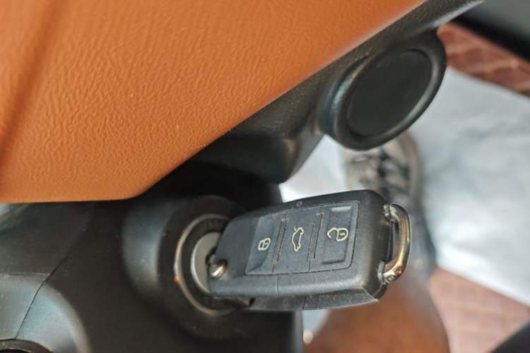 Used Jinbei Viewing 2019 1.6L Manual Leading Model Vehicle Key