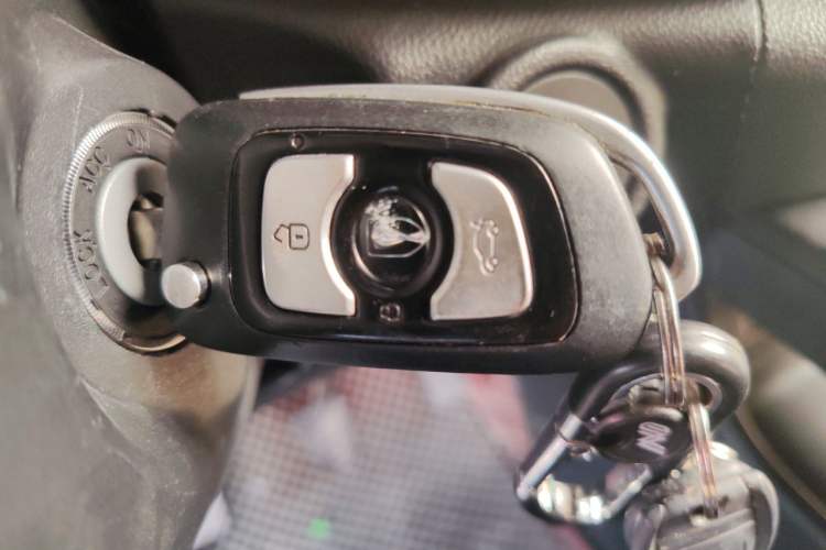 Used Jinbei Viewing 2019 1.6L Manual Leading Model Vehicle Key
