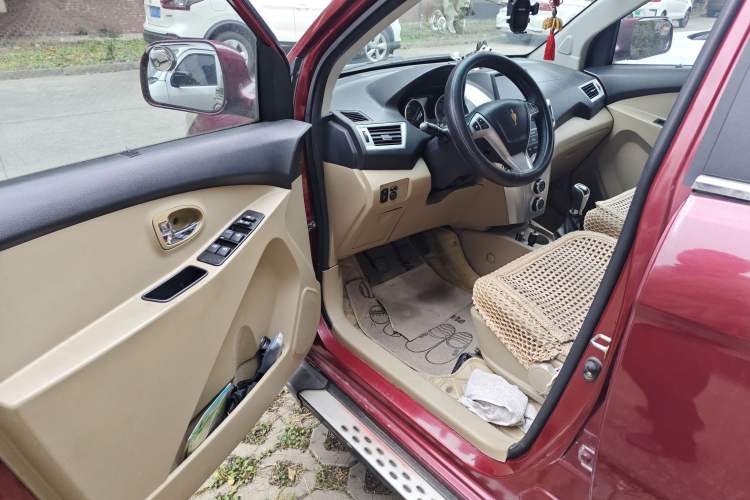 Used Jinbei Zhishang S30 2012 1.5L Elite Version Driver Seat