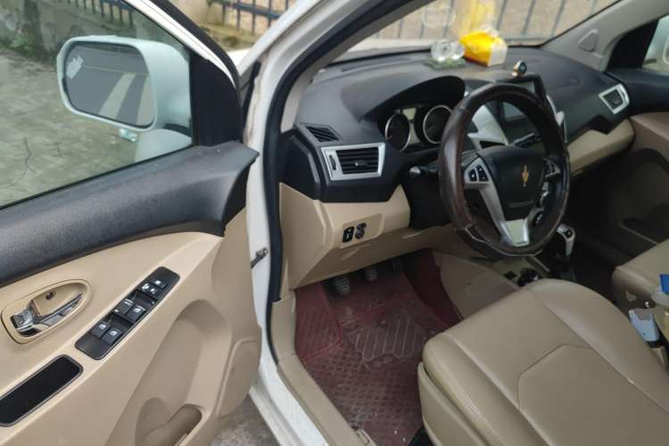 Used Jinbei Zhishang S30 2012 1.5L Elite Version Driver Seat