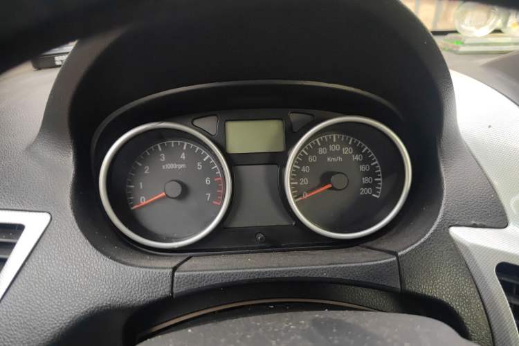 Used Jinbei Zhishang S30 2012 1.5L Elite Version Instrument Cluster