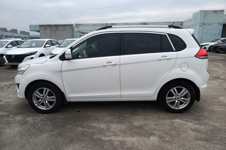 Used Jinbei Zhishang S30 2012 1.5L Comfort Model Left Side