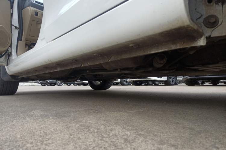 Used Jinbei Zhishang S30 2012 1.5L Comfort Model Left Side Sill
