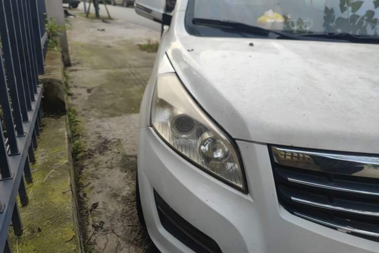 Used Jinbei Zhishang S30 2012 1.5L Elite Version Right Front Headlight