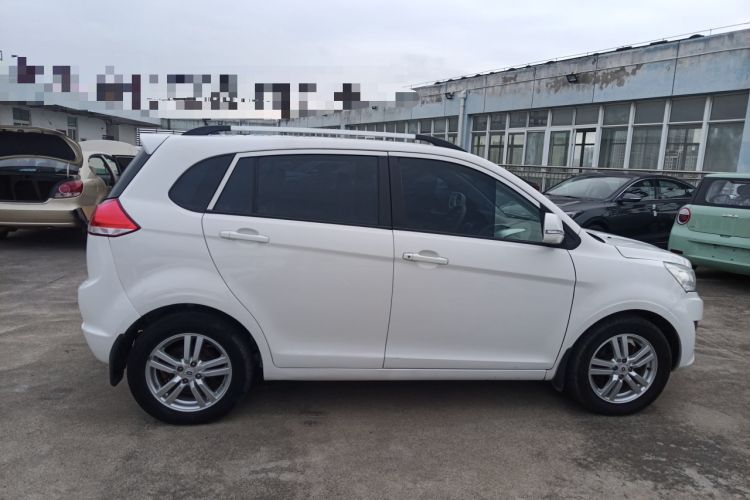Used Jinbei Zhishang S30 2012 1.5L Comfort Model Right Side