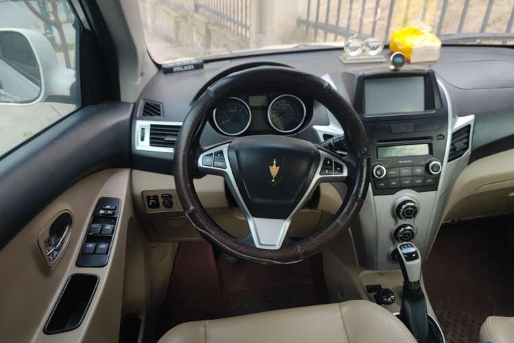 Used Jinbei Zhishang S30 2012 1.5L Elite Version Steering Wheel