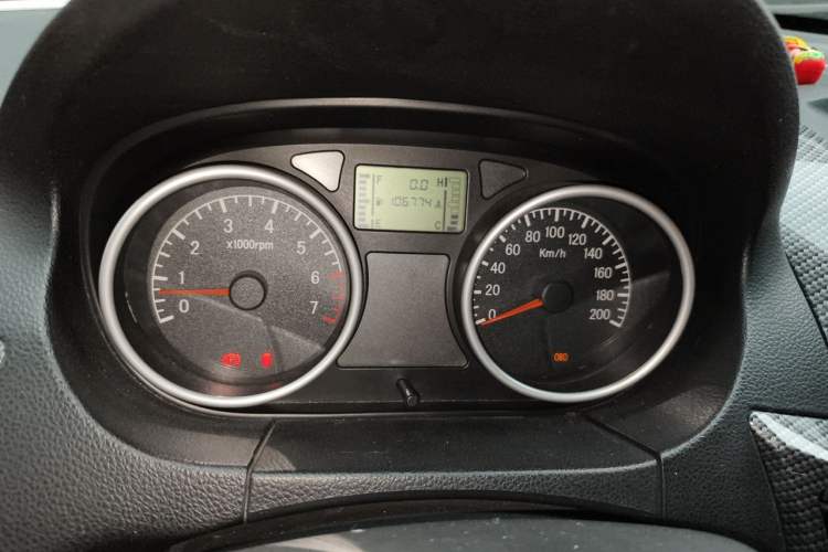 Used Jinbei Zhishang S30 2013 1.5L Manual Fashion Edition Instrument Cluster