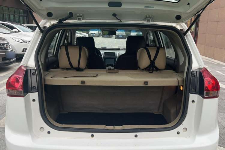 Used Jinbei Zhishang S30 2013 1.5L Manual Elite Edition Trunk