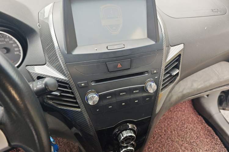Used Jinbei Zhishang S30 2014 1.5L Manual Elite Model Audio And AC Panel
