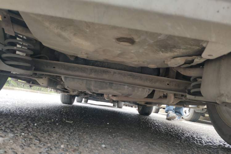 Used Jinbei Zhishang S30 2014 1.5L Manual Elite Model Chassis Rear