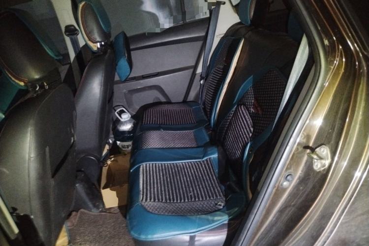 Used Jinbei Zhishang S30 2014 1.5L Manual Luxury Model Left Rear Seat