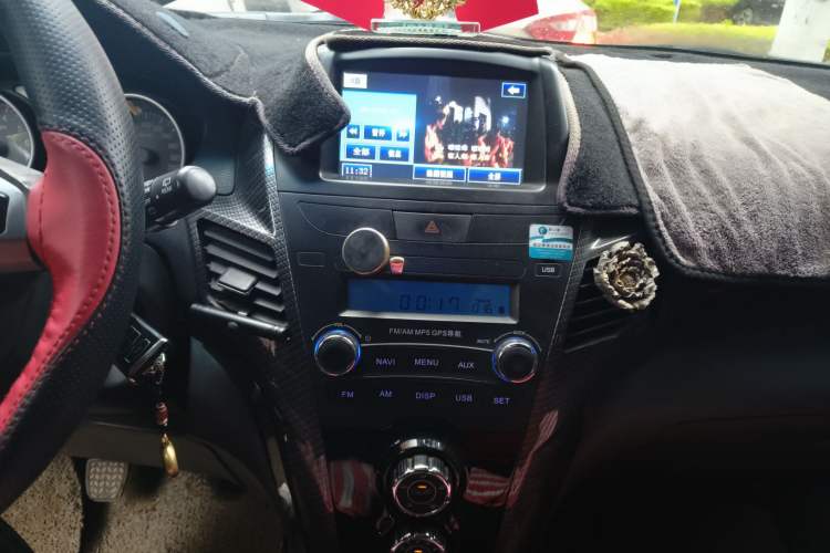 Used Jinbei Zhishang S30 2014 1.5L Manual Elite Model Audio And AC Panel