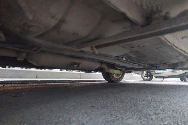 Used Jinbei Zhishang S30 2014 1.5L Manual Luxury Model Chassis Front Left