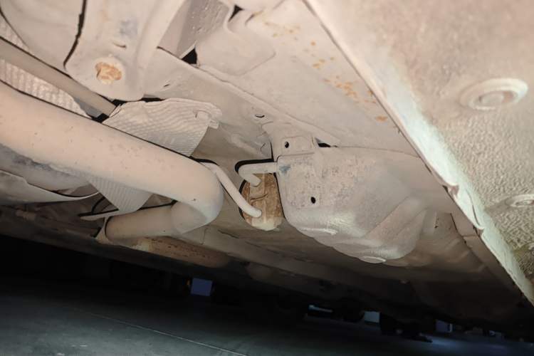 Used Jinbei Zhishang S30 2014 1.5L Manual Luxury Model Chassis Front Left