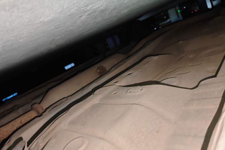 Used Jinbei Zhishang S30 2014 1.5L Manual Luxury Model Chassis Rear Left