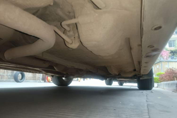 Used Jinbei Zhishang S30 2014 1.5L Manual Elite Model Chassis Rear Right