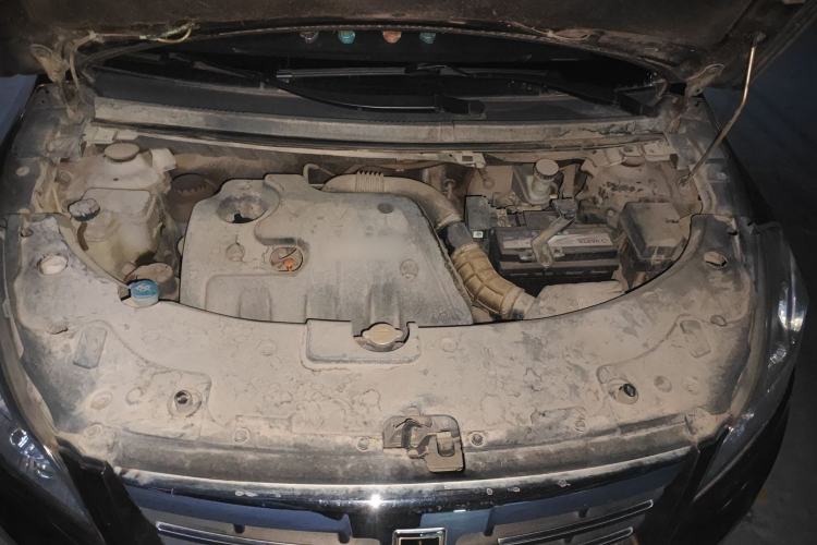 Used Jinbei Zhishang S30 2014 1.5L Manual Luxury Model Engine Bay