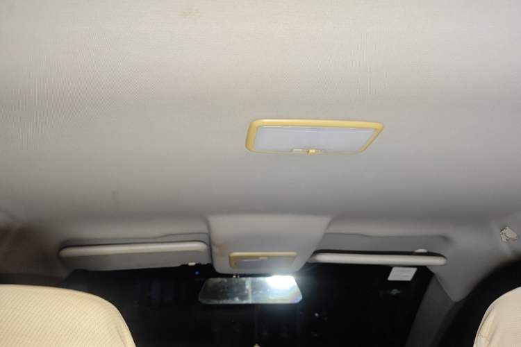 Used Jinbei Zhishang S30 2014 1.5L Manual Luxury Model Headliner