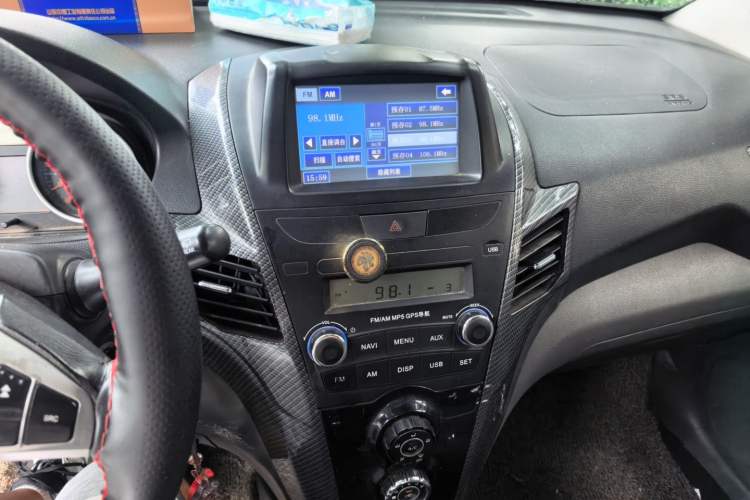 Used Jinbei Zhishang S30 2014 1.5L Manual Elite Model Audio And AC Panel