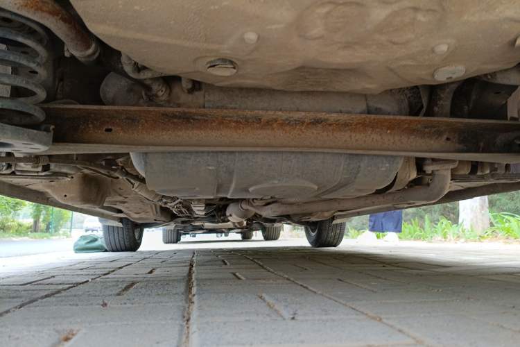 Used Jinbei Zhishang S30 2014 1.5L Manual Comfort Model Chassis Rear
