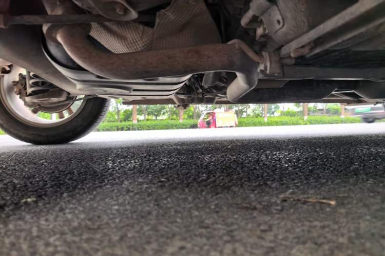Used Jinbei Zhishang S30 2014 1.5L Manual Elite Model Chassis Rear Right