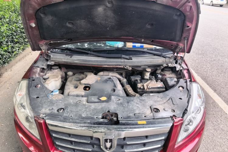 Used Jinbei Zhishang S30 2014 1.5L Manual Elite Model Engine Bay