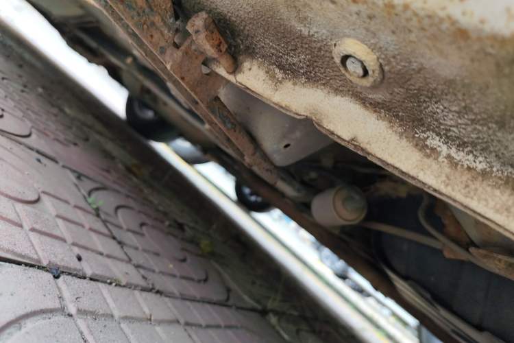 Used Jinbei Zhishang S30 2014 1.5L Manual Elite Model Chassis Rear Left