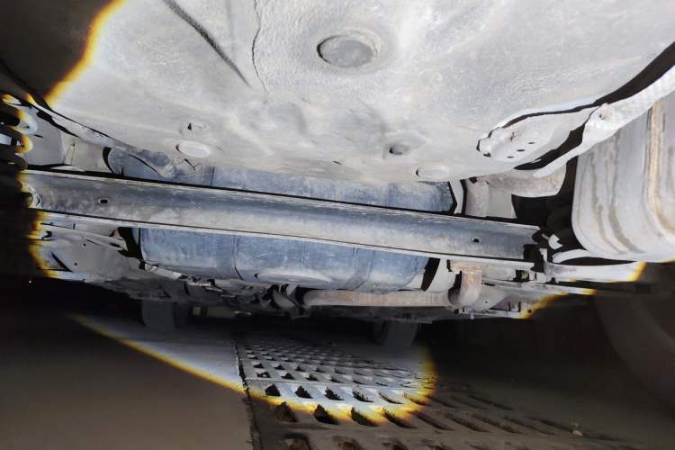 Used Jinbei Zhishang S30 2014 1.5L Manual Elite Model Chassis Rear
